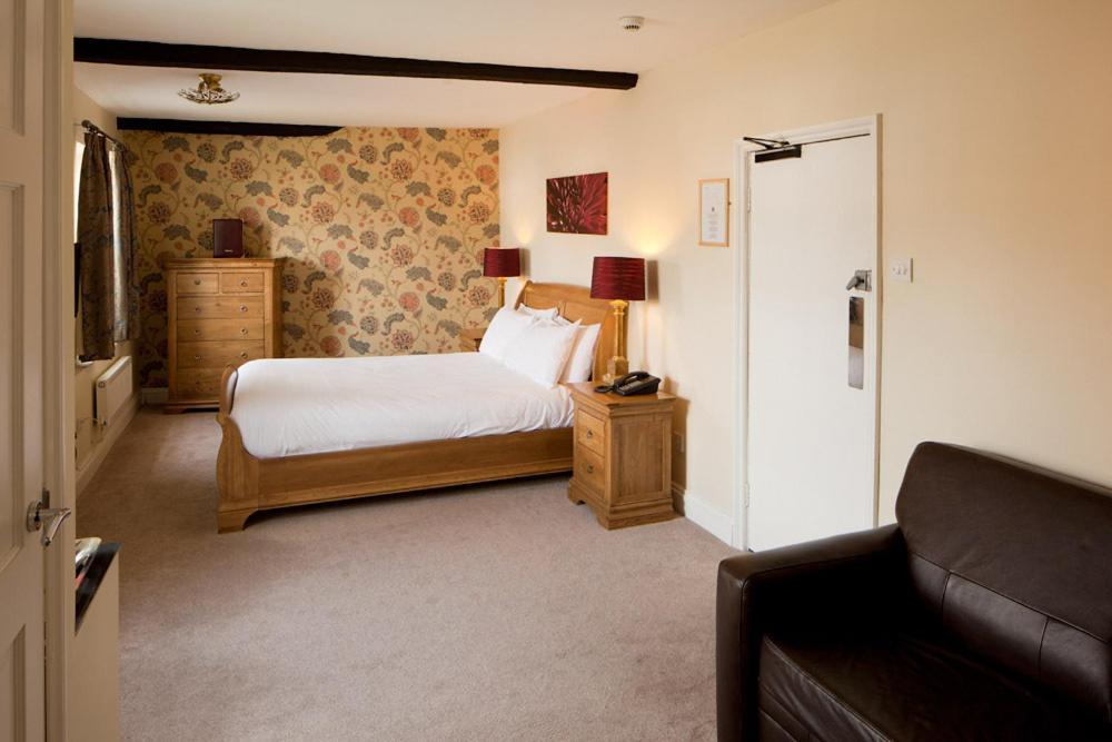 The Thomas Paine Hotel Thetford Exterior photo